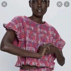 Zara Ruffled knit top